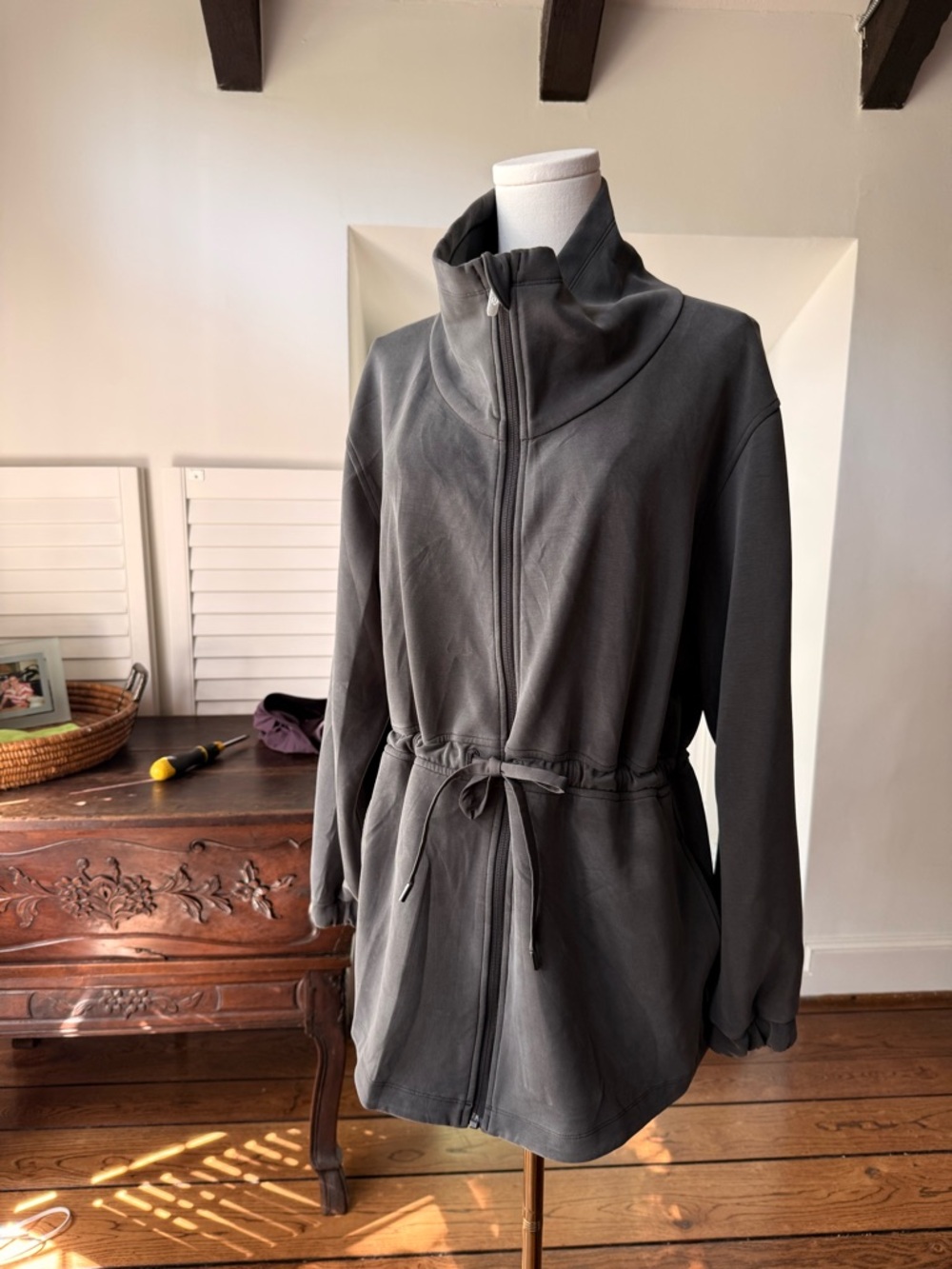 Lululemon Softstreme Cinch-Waist Full-Zip Jacket- Graphite Grey